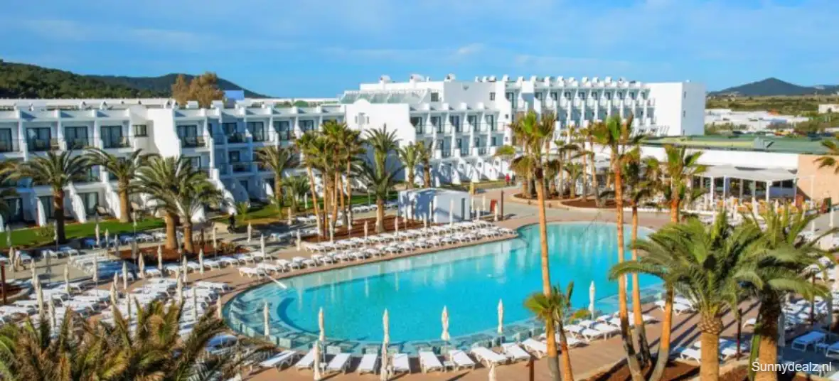 Ibiza grand palladium white island resort spa rosw