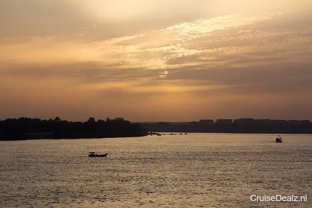 Sunset 3483591 640