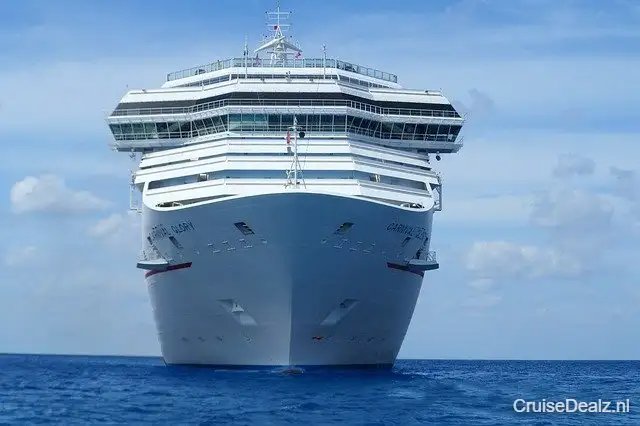 Cruise Afrika - Spanje € 40950,- ✓ 90 dagen hut of suite