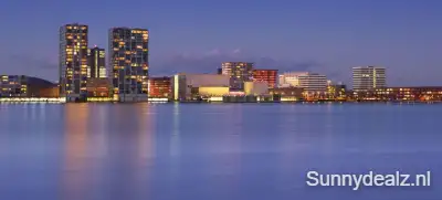 Almere 69908862 123rf