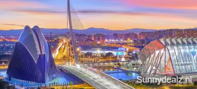 Valencia 73262529 123rf