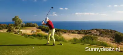 Golfvakantie 54176676 123rf